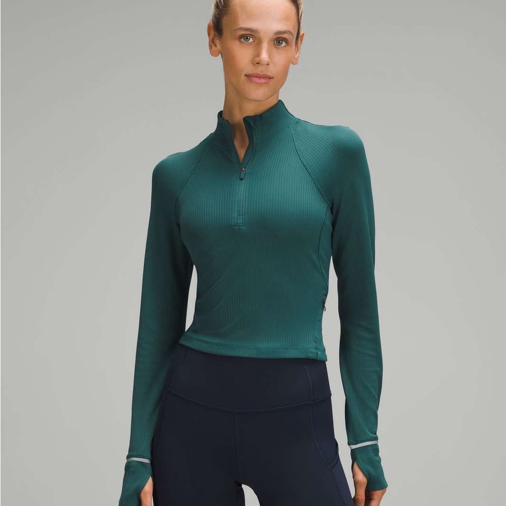 New Lululemon Ribbed Cropped Half Zip Top